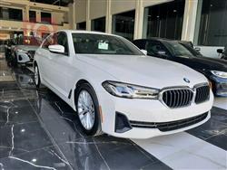 بی ئێم دەبڵیو سیریەس 5